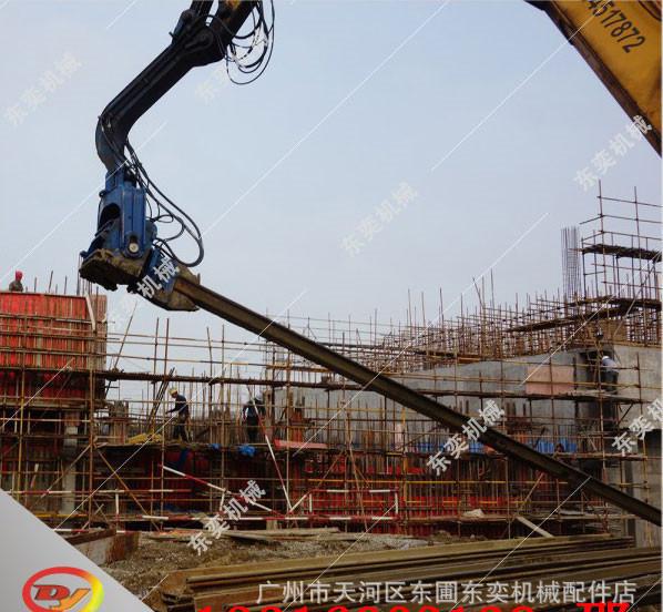 市政橋梁圍堰建筑液壓打拔樁機(jī)振動錘—東奕機(jī)械13