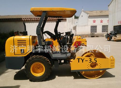 TY-3T重3噸座駕式振動柴油壓路機(jī) 坐駕駛壓實機(jī)價格 小型