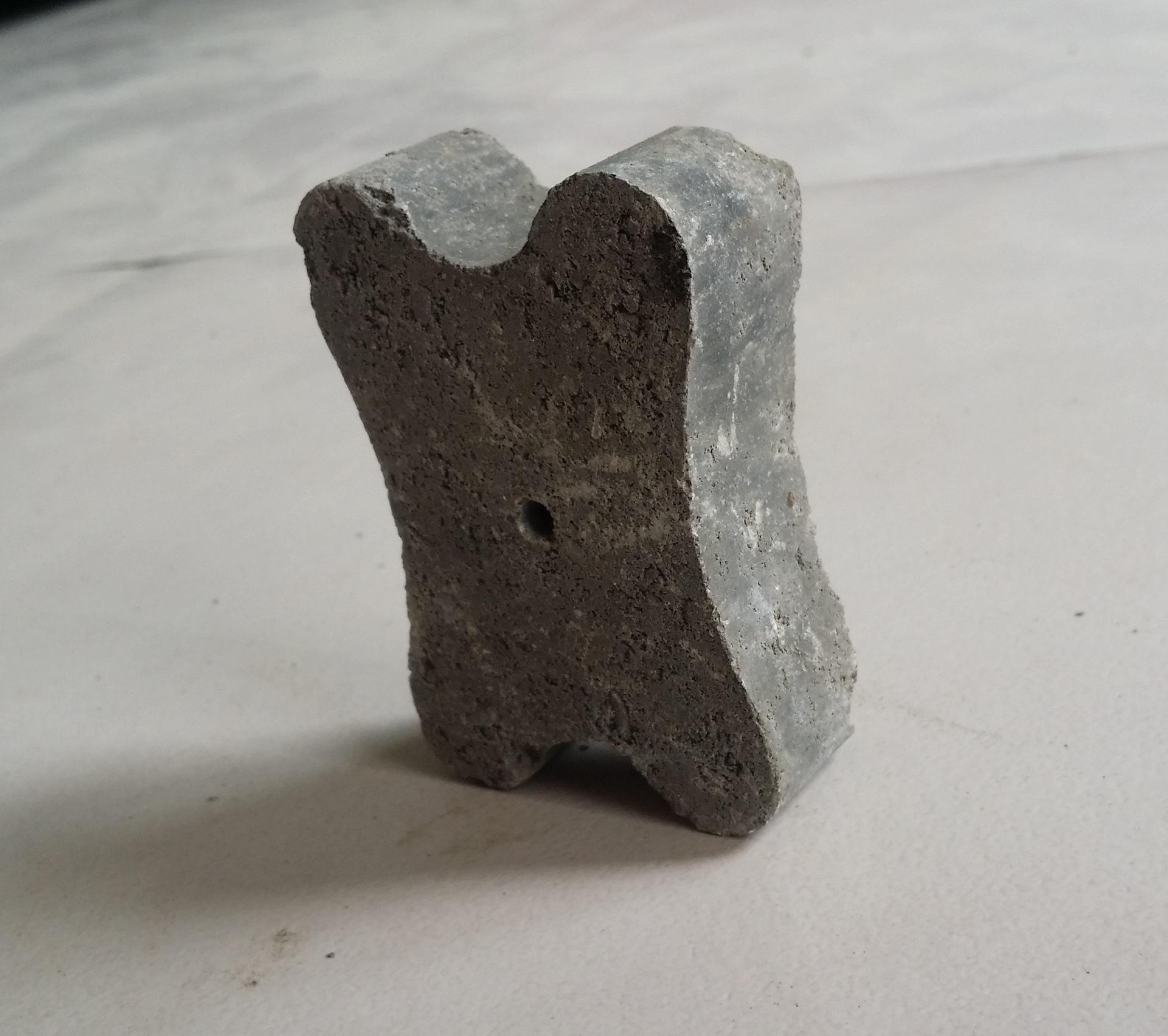 長(zhǎng)期圓柱樁基、高鐵墊塊5cm、剪力墻內(nèi)撐、馬凳、橋梁墊塊