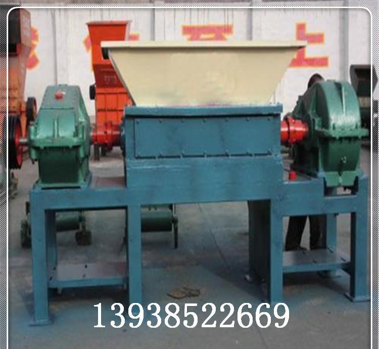 直銷優(yōu)質(zhì)1000型雙軸撕碎機(jī) 節(jié)能撕碎機(jī) 廢舊塑料撕碎機(jī)廠家