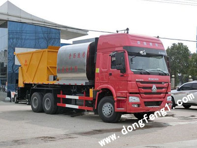 青海_哪里有賣同步碎石封層車？ 程力同步碎石封層車廠家_廠家直銷更省錢