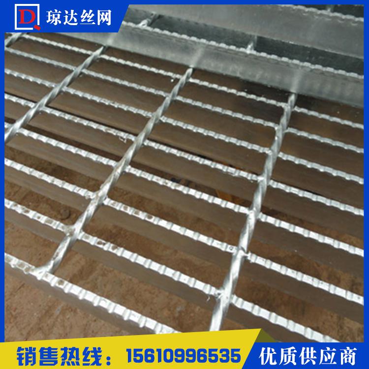 瓊達(dá) 鋼格板 鋼格板廠家  歡迎來(lái)電咨詢 質(zhì)量有保證